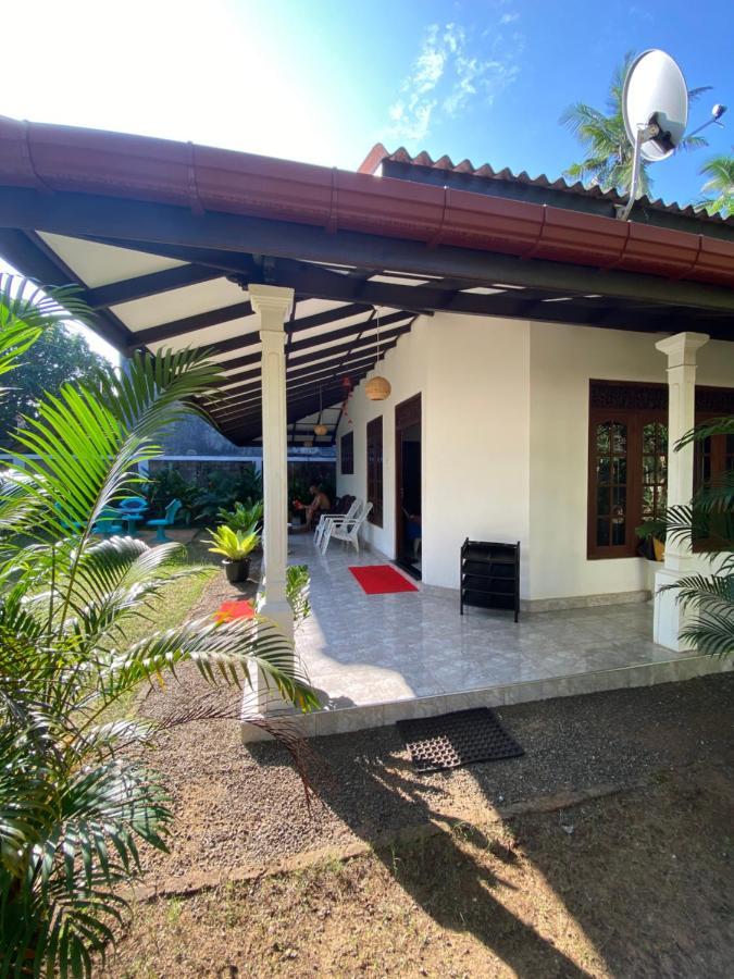 Mango Villa Hikkaduwa Kültér fotó